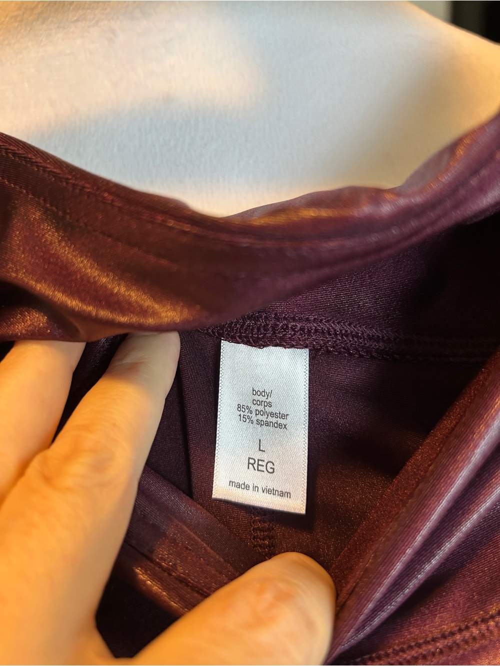 Maurices Faux Leather Shiny Burgundy Maroon Oxblood Leggings Size Large - Picture 5 of 7